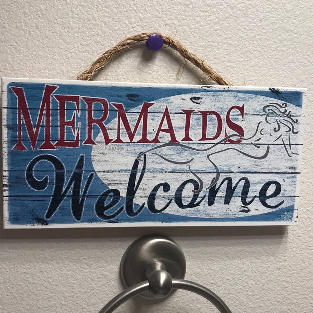 Mermaids Welcome Sign 🧜‍♀️